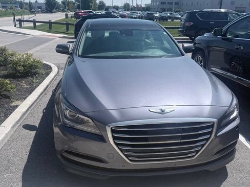 Used 2015 Hyundai Genesis 3.8 w/ Option Group 03 AWD/4WD image 17