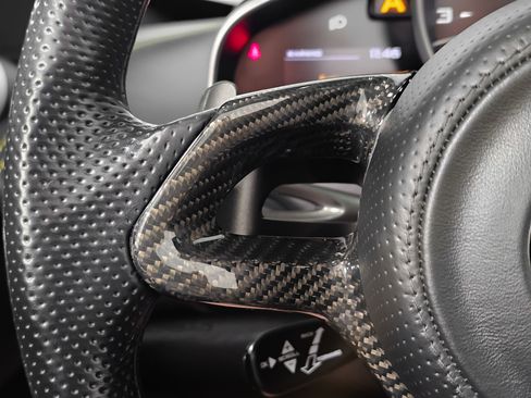 Used 2015 McLaren 650S Spider image 41