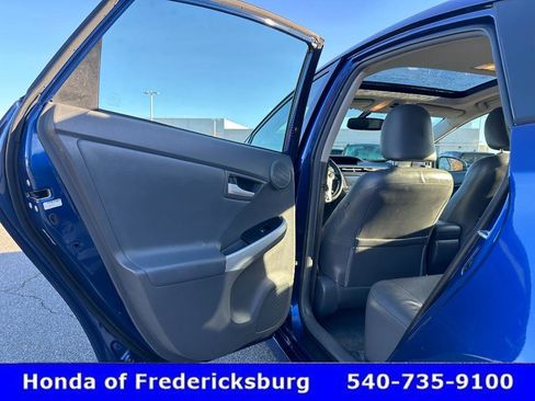 Used 2010 Toyota Prius Five image 28