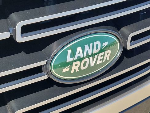 New 2026 Land Rover Range Rover SE image 10