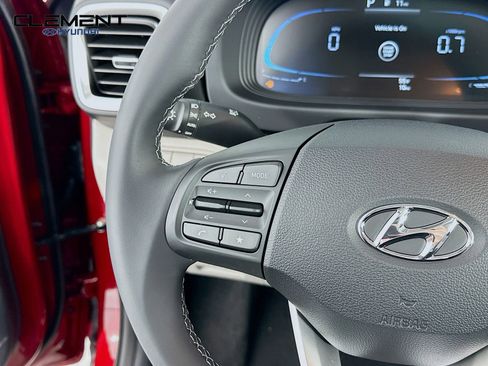 New 2026 Hyundai Venue SEL image 14