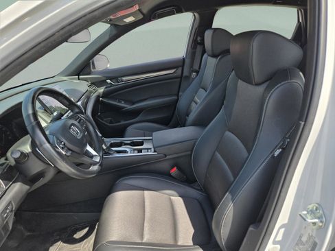 Used 2022 Honda Accord Sport image 11