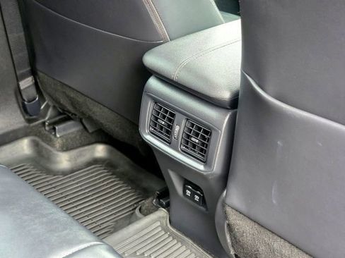 Used 2019 Toyota RAV4 Limited FWD image 34