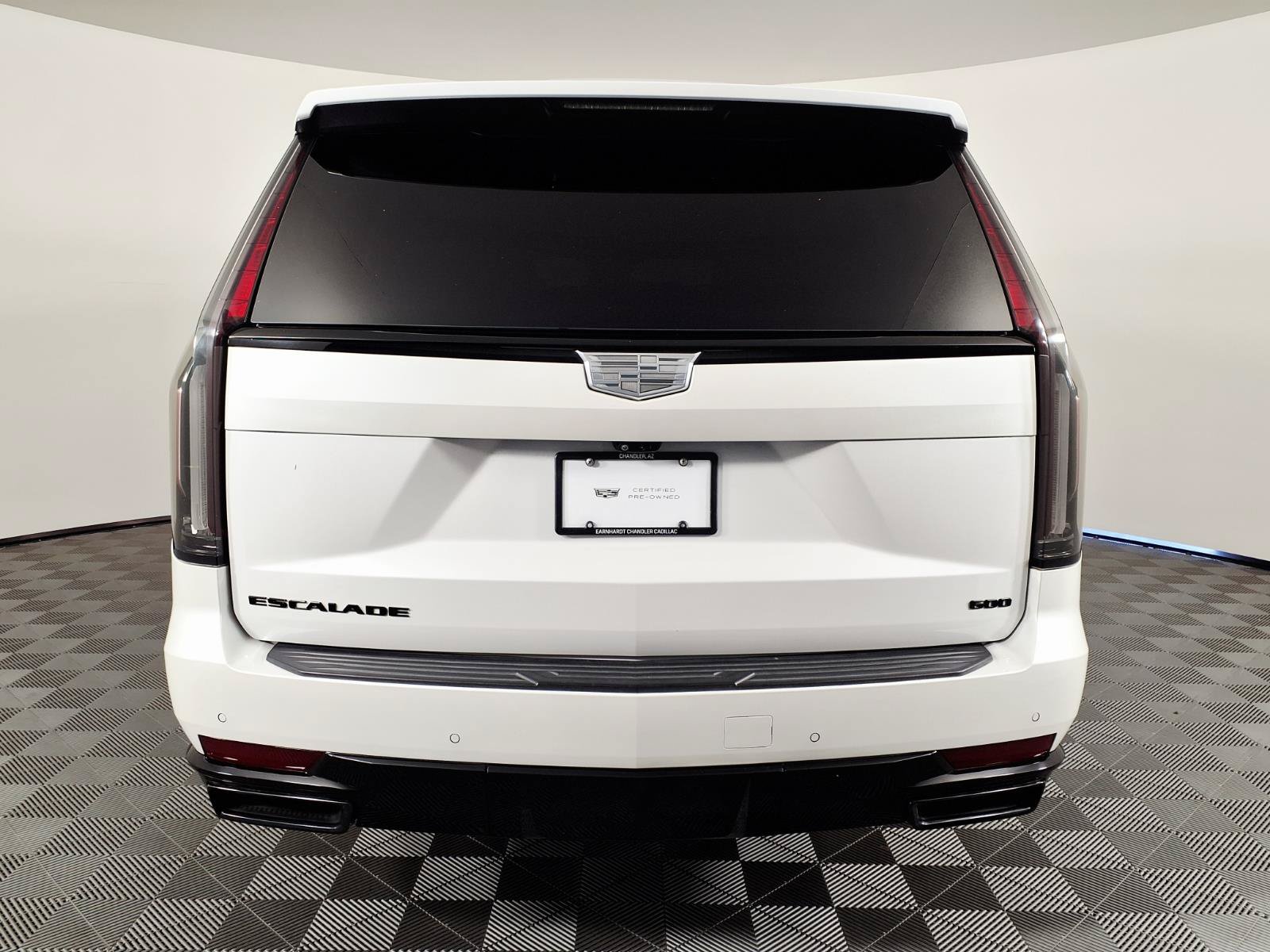 Certified 2023 Cadillac Escalade ESV Sport Platinum w/ LPO, ONYX Package AWD/4WD image 5