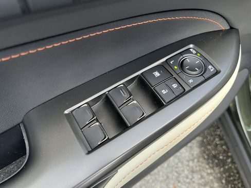 Used 2022 Lexus NX 250 FWD image 15