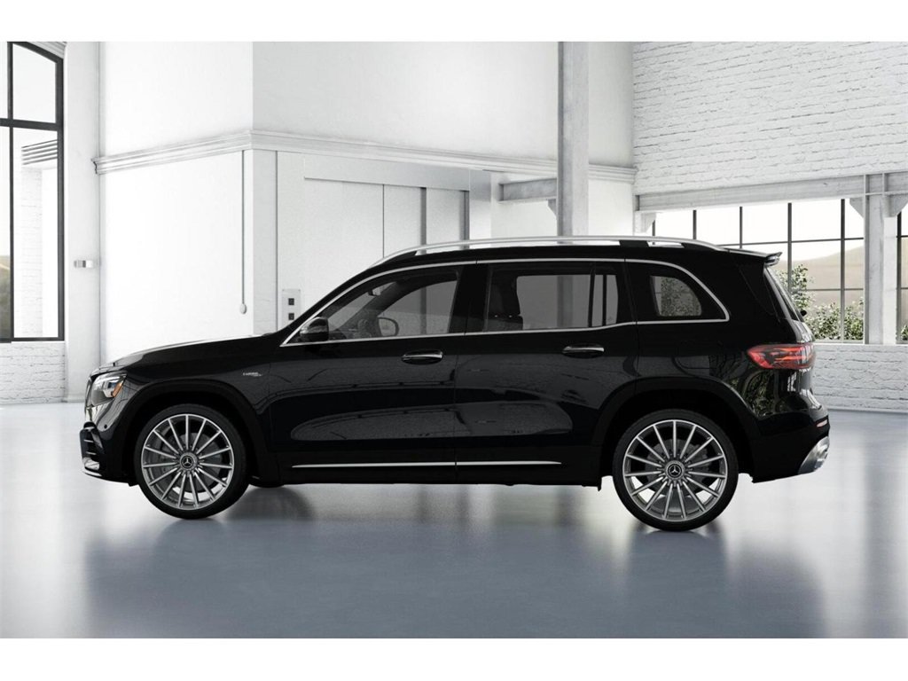 Used 2024 Mercedes-Benz GLB 35 AMG 4MATIC image 33