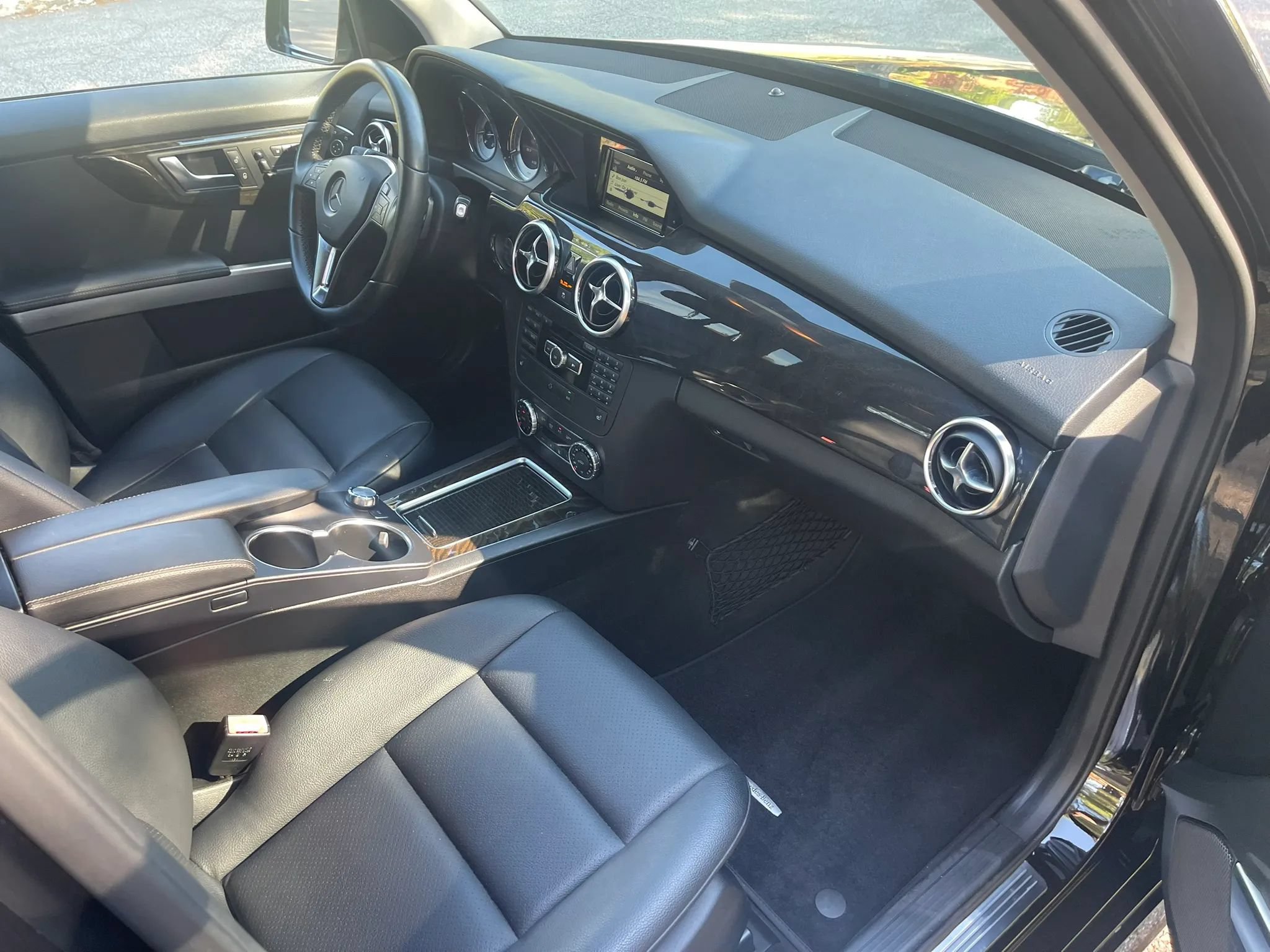 Used 2015 Mercedes-Benz GLK 350 4MATIC image 14