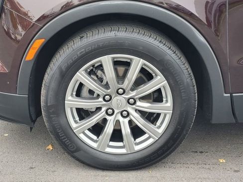 Used 2020 Cadillac XT4 Premium Luxury w/ Technology Package image 10