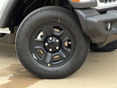 New 2026 Jeep Wrangler Unlimited Sport AWD/4WD image 8