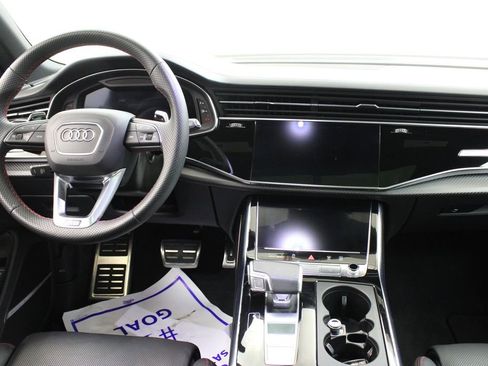 Used 2023 Audi RS Q8 w/ Black Optic Package AWD/4WD image 9
