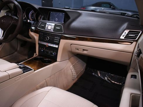 Used 2016 Mercedes-Benz E 550 Cabriolet w/ Premium 2 Package image 23