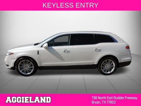 Used 2018 Lincoln MKT AWD w/ Technology Package image 7
