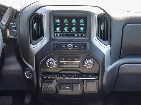 Used 2025 Chevrolet Silverado 1500 Custom Trail Boss w/ Dark Appearance Package image 12