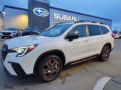 New 2026 Subaru Ascent Limited Bronze AWD/4WD image 2