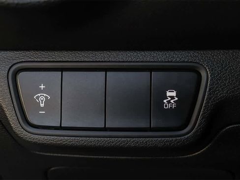 Used 2023 Kia Forte LXS image 23