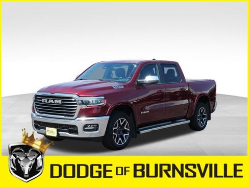Used 2025 RAM 1500 Laramie AWD/4WD image 3