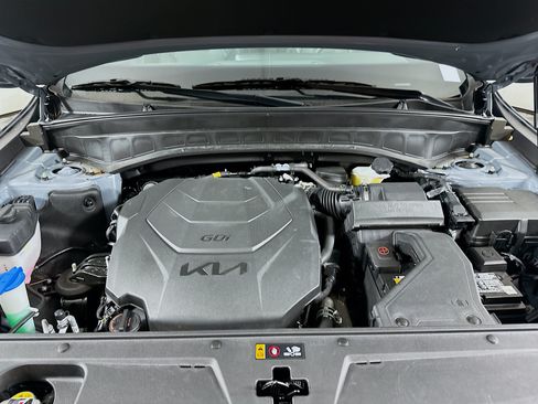 Used 2025 Kia Telluride LX FWD image 34