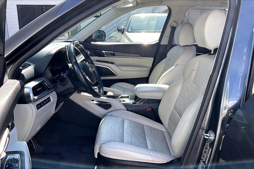 Used 2021 Kia Telluride SX w/ SX Prestige Package AWD/4WD image 16