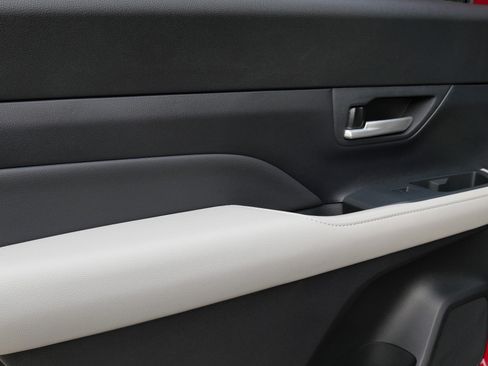 New 2026 Toyota Grand Highlander AWD Hybrid image 9