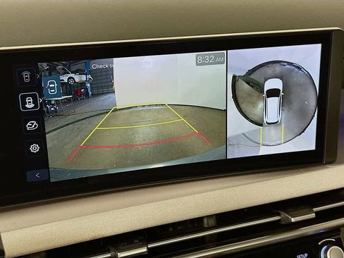 Used 2025 Hyundai Tucson Limited FWD image 29