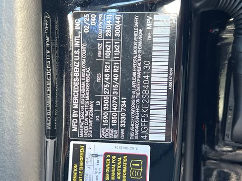 Used 2025 Mercedes-Benz GLS 450 4MATIC image 38
