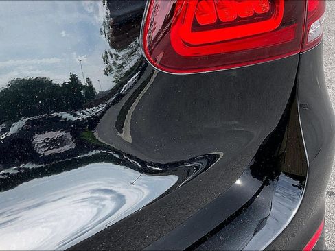 Used 2022 Mercedes-Benz GLC 300 image 24