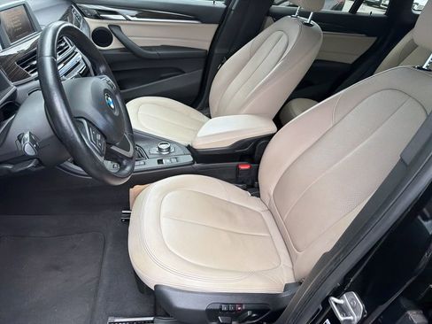 Used 2017 BMW X1 xDrive28i image 5