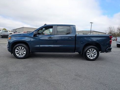 Used 2023 Chevrolet Silverado 1500 Custom image 7