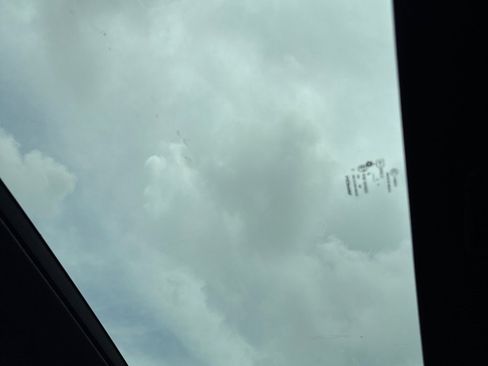 Used 2021 Dodge Charger SXT w/ Leather Interior Group image 21