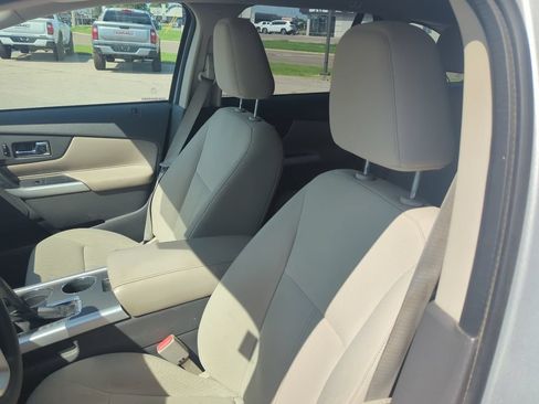 Used 2011 Ford Edge SE w/ 101A Rapid Spec Order Code FWD image 9