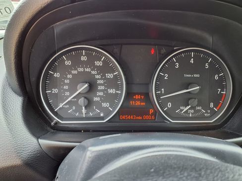 Used 2013 BMW 135i Convertible RWD image 29