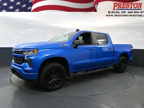 Used 2025 Chevrolet Silverado 1500 RST w/ Z71 Off-Road Package AWD/4WD image 1
