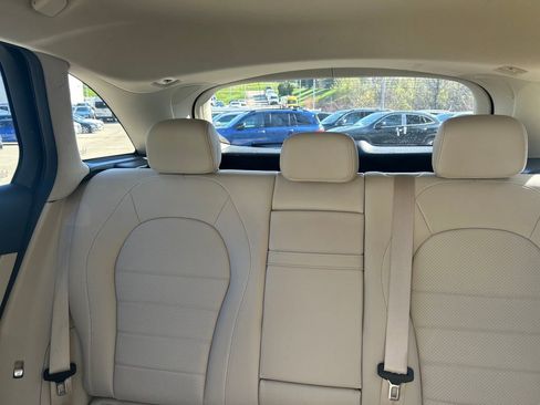 Used 2017 Mercedes-Benz GLC 300 4MATIC image 15