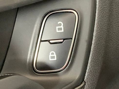 New 2025 Ford Escape Active image 30