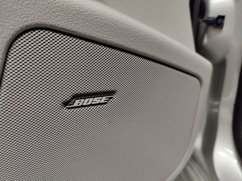 Used 2008 Cadillac STS AWD w/ Preferred Equipment Group image 30