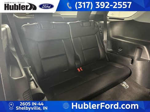 Used 2023 Ford Explorer XLT w/ Equipment Group 202A AWD/4WD image 22