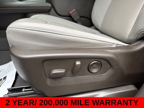 Used 2024 Chevrolet Tahoe LT w/ Luxury Package AWD/4WD image 17