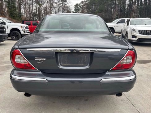 Used 2006 Jaguar XJ Vanden Plas RWD image 6