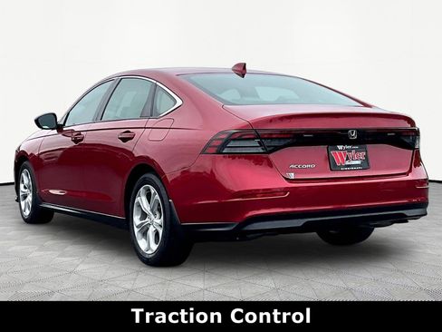 Used 2023 Honda Accord LX image 4