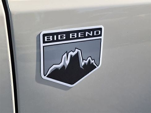 New 2026 Ford Bronco Big Bend w/ Black Diamond Package AWD/4WD image 7