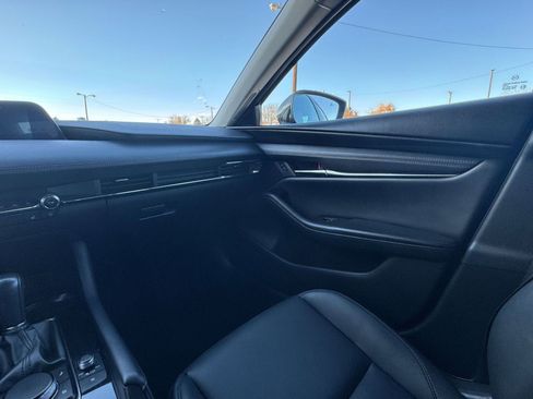 Used 2025 MAZDA MAZDA3 s image 33