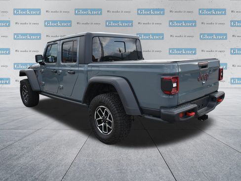 Used 2025 Jeep Gladiator Rubicon w/ Convenience Group image 8