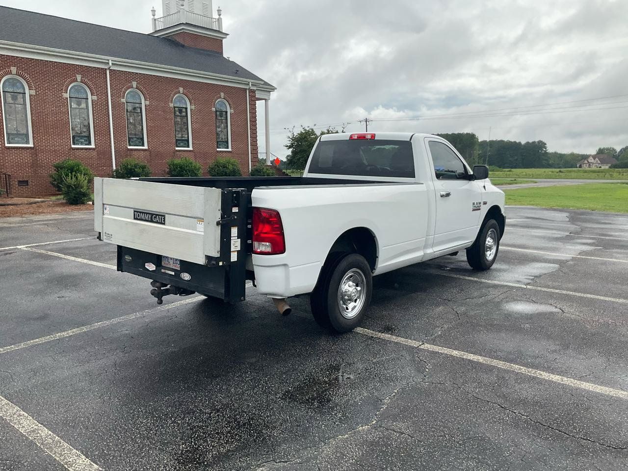 Used 2017 RAM 2500 Tradesman w/ Power & Remote Entry Group RWD image 7