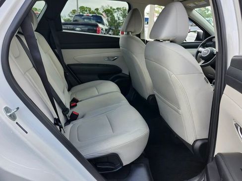 Used 2025 Hyundai Tucson SEL FWD image 15