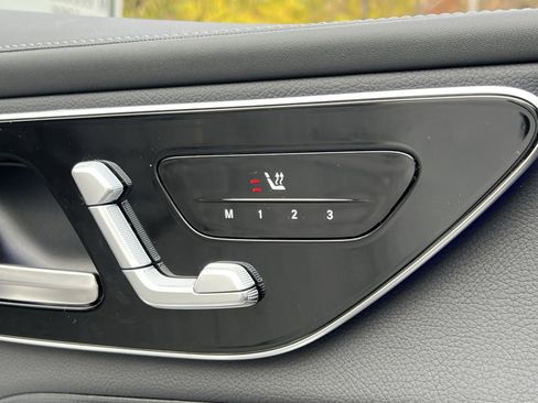 New 2026 Mercedes-Benz GLC 300 4MATIC image 33