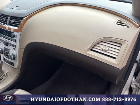 Used 2011 Chevrolet Malibu LT w/ Power Convenience Package image 16