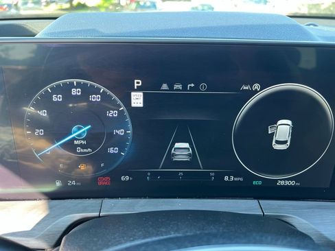 Used 2023 Kia Telluride AWD image 51