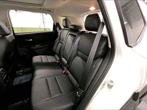 New 2025 Nissan Rogue SL w/ Tech Package AWD/4WD image 11