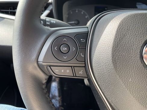 Used 2023 Toyota Corolla SE FWD image 24