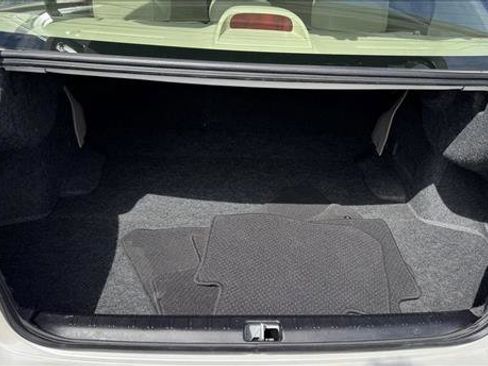 Used 2013 Subaru Impreza 2.0i Limited image 8